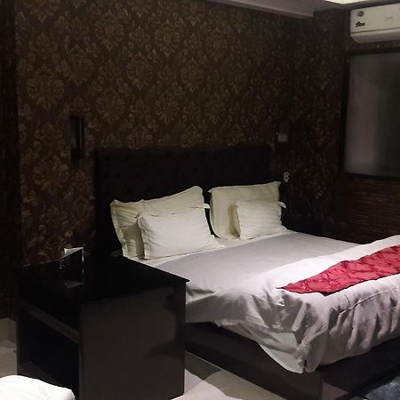 Jojo'S Hotel กังต็อก ภายนอก รูปภาพ